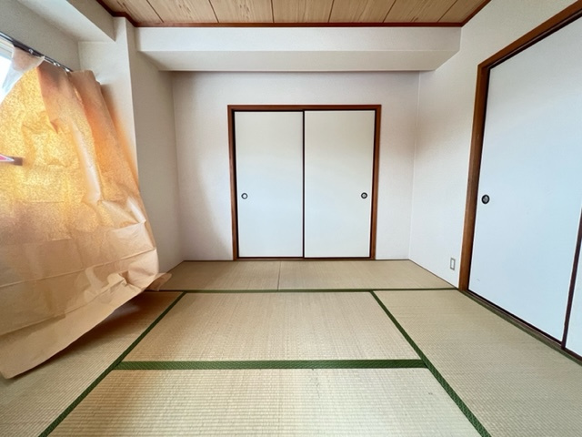 アプティ3番館の和室