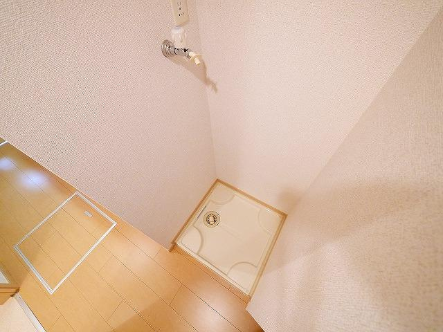 メゾンラフレシールの設備|室内洗濯機置き場