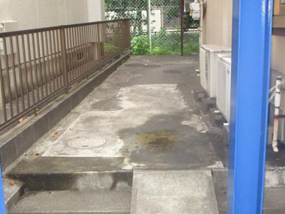 【その他共用部分】 | カーサ宮崎台 | マンション入り口通路