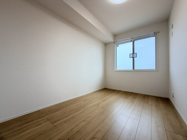 Ｄ-ｒｏｏｍ高丘の洋室