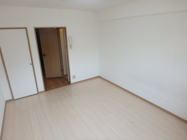 【寝室】 | ＣＡＳＯＮＡ | 使い勝手のいい寝室です