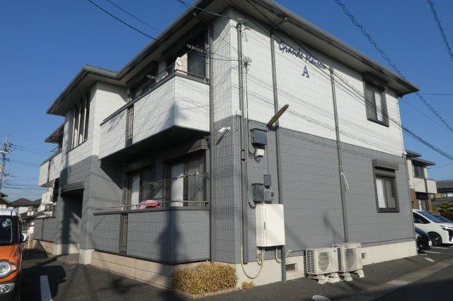 倉敷市西中新田のアパートの外観