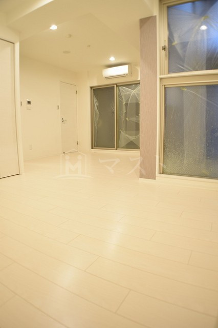 ウエンズ阿波座西の内装