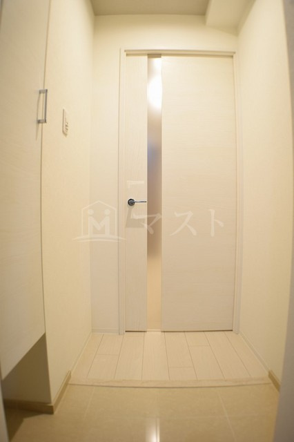 ウエンズ阿波座西の玄関