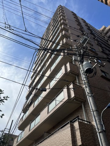 マンションアクロス西巣鴨の外観