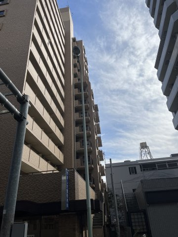 マンションアクロス西巣鴨の外観