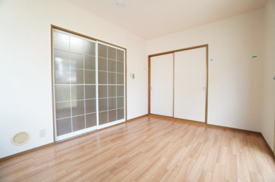 【洋室】 | ヴィラモデルナ D