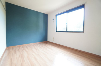 【洋室】 | ヴィラモデルナ D