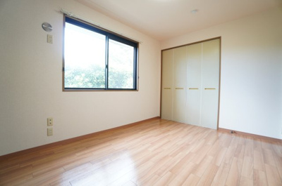 【洋室】 | ヴィラモデルナ D