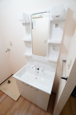 【独立洗面台】 | ヴィラモデルナ D