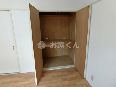 【収納】 | ルミエール須磨 | クローゼット(写真はモデルルームです)