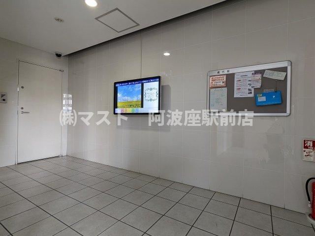 プランドール中之島のロビー