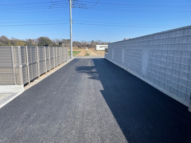 上里町七本木21-1期（全3棟）2号棟の前面道路含む現地写真|前面道路含む現地写真です