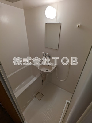 【浴室】 | ドゥ・ベルジュール | ※同物件別号室参考写真※