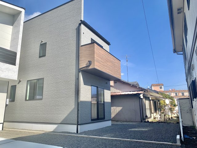 売新築戸建　静岡市駿河区みずほ３丁目の外観|毎週土・日オープンハウス開催中です。豊かな生活の為の充実仕様も現地でお確かめ下さい。平日もご連絡ください。