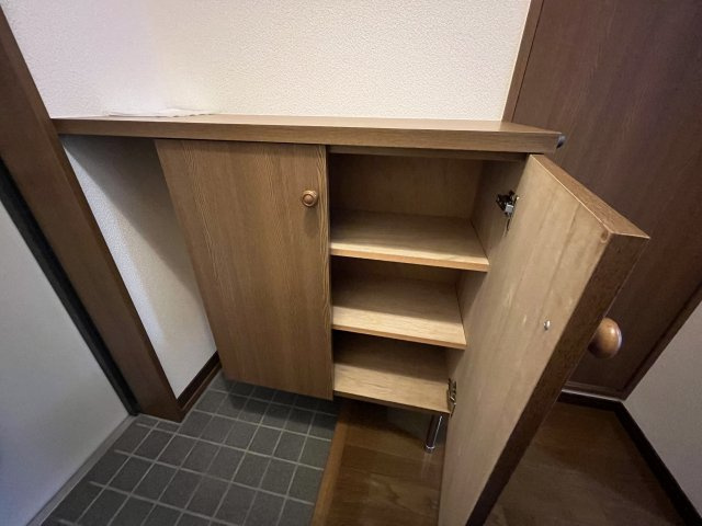 布施マンションIIの収納