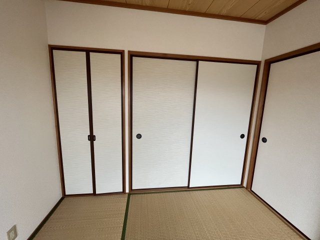 布施マンションIIの和室