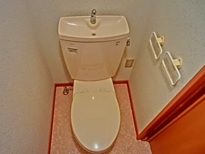 【トイレ】 | 垣内マンション | ペーパーホルダーが2つ完備です！