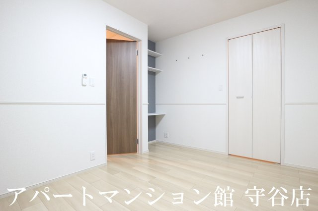 ミルレ　クラージュⅡの寝室