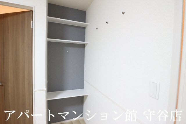 ミルレ　クラージュⅡの収納