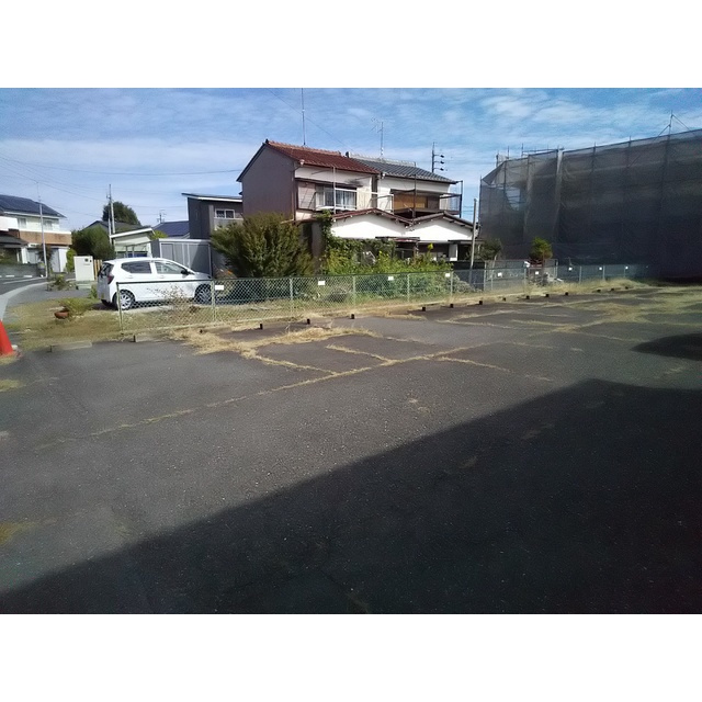 岐阜市鏡島西３丁目の駐車場の駐車場