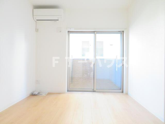 ラフテルの居間・リビング