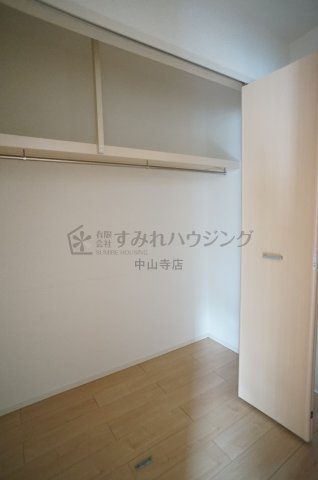グランツ中野西 A棟の収納