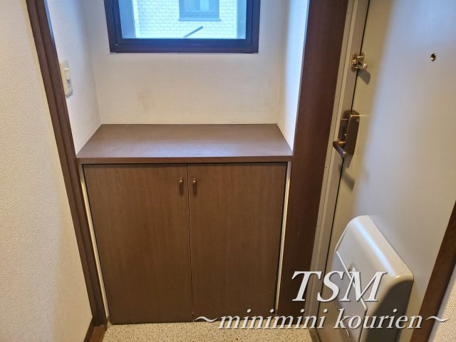 カルチェ清水谷の玄関