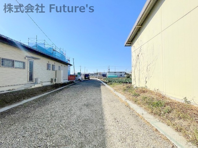 八潮市大曽根　新築戸建　全1棟の前面道路含む現地写真|前面道路の写真になります。
