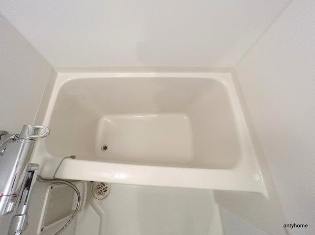 エスリード新大阪CONFORT２番館　仲介手数料無料の浴室