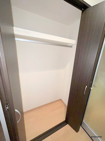 エスリード新大阪CONFORT２番館　仲介手数料無料の収納