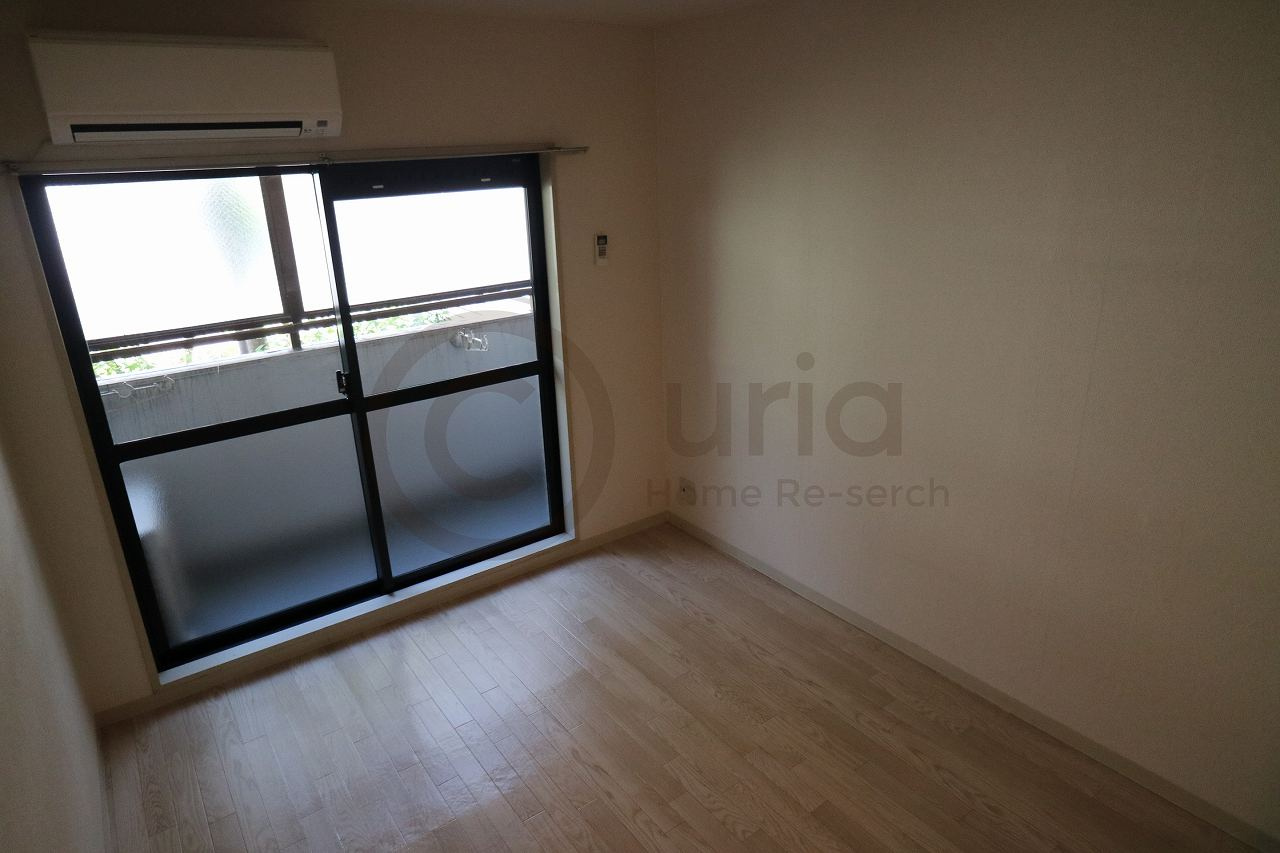 メゾン・ド・エクランの居間・リビング