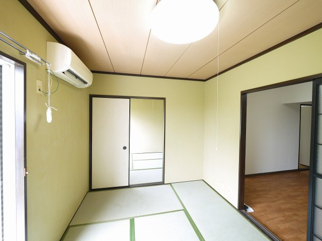 クリスタルパレス西ノ京の和室|和室ならではの温かな和の空間で寛ぎの時間を過ごせます