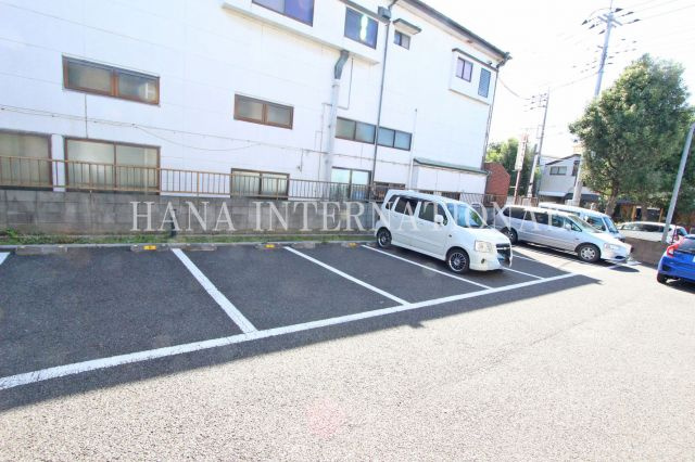ＨＡＮＡＴＡの駐車場
