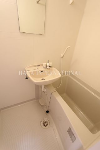 レオパレスプリマヴェーラの浴室