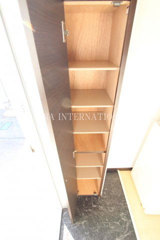 ＭＫヴィヴレの玄関|同一仕様