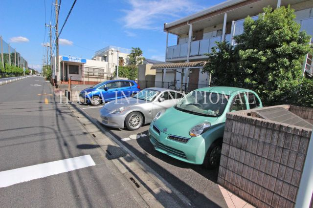 さくらの駐車場