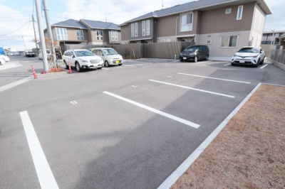 【駐車場】 | アンソレイエファミーユ