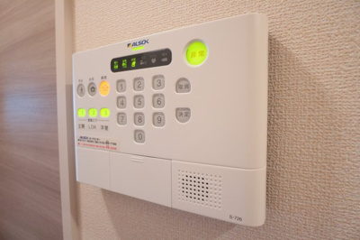 【セキュリティ】 | アンソレイエファミーユ