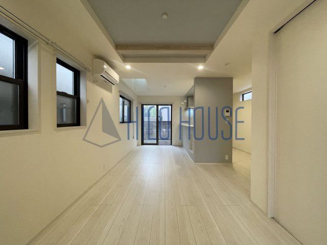 Kolet東武霞ケ関04の居間・リビング