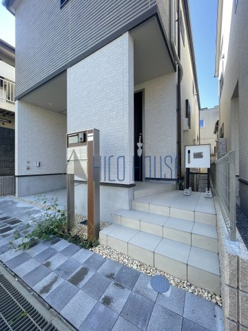 Kolet東武霞ケ関04のエントランス