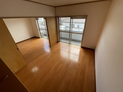 【居間・リビング】 | 岡田マンション