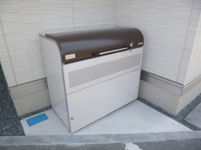 RESIDENCE阿知のその他共用部分|敷地内専用ゴミステーション