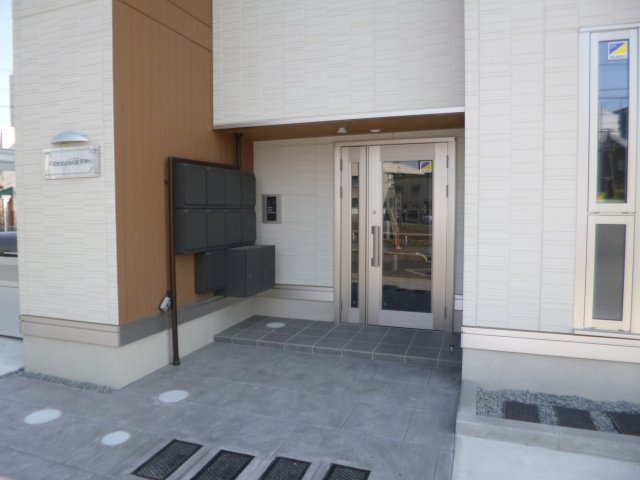 RESIDENCE阿知のエントランス