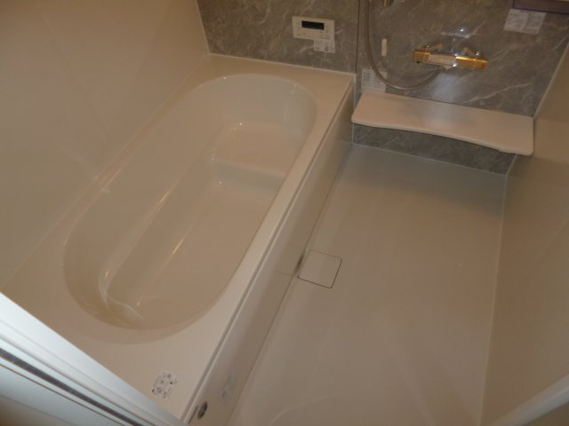 RESIDENCE阿知の浴室