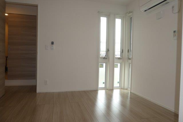 RESIDENCE阿知の居間・リビング