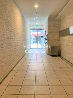 【ロビー】 | SHINSAIBASHI1921 | 広々空間のロビーです♪