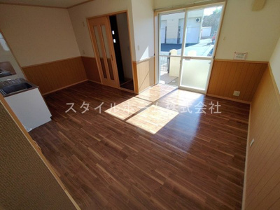 【居間・リビング】 | コモド南ヶ丘B
