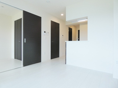 【居間・リビング】 | アジュール | ※室内画像は同施工会社別物件の写真です。（イメージ）