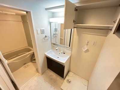 【洗面所】 | アジュール